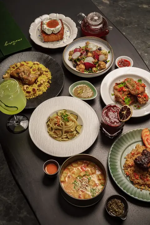 Pembuatan pizza artisan di Ranting